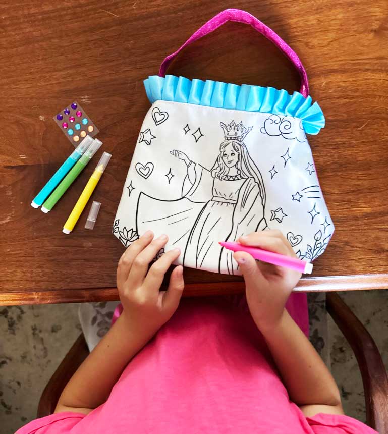 The Color and Pray Purse: Mary - Saintly Heart