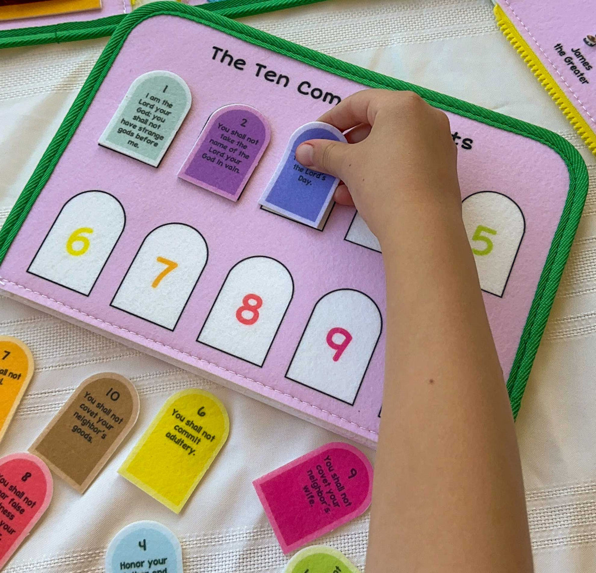 My Pray & Play Busy Book: A Quiet Felt Book - Saintly Heart
