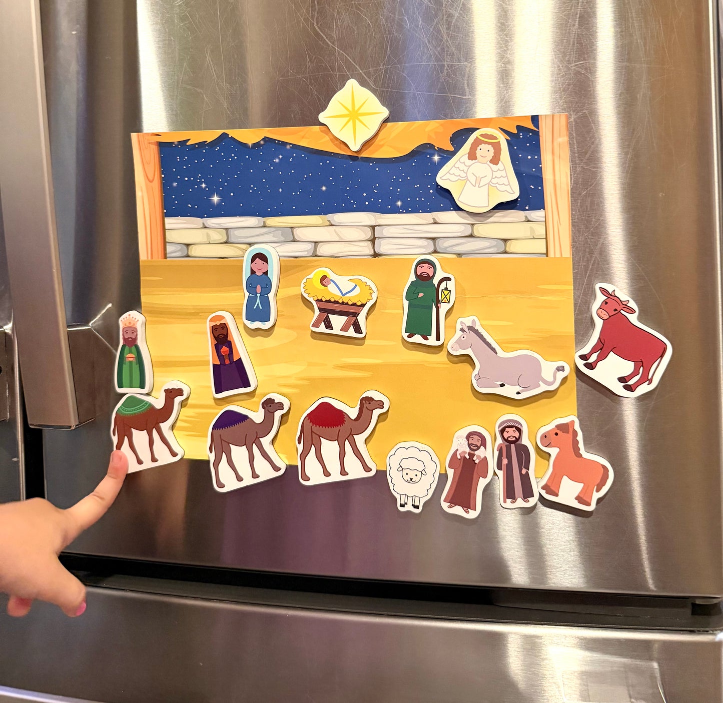 Saintly Heart Nativity Magnet Set